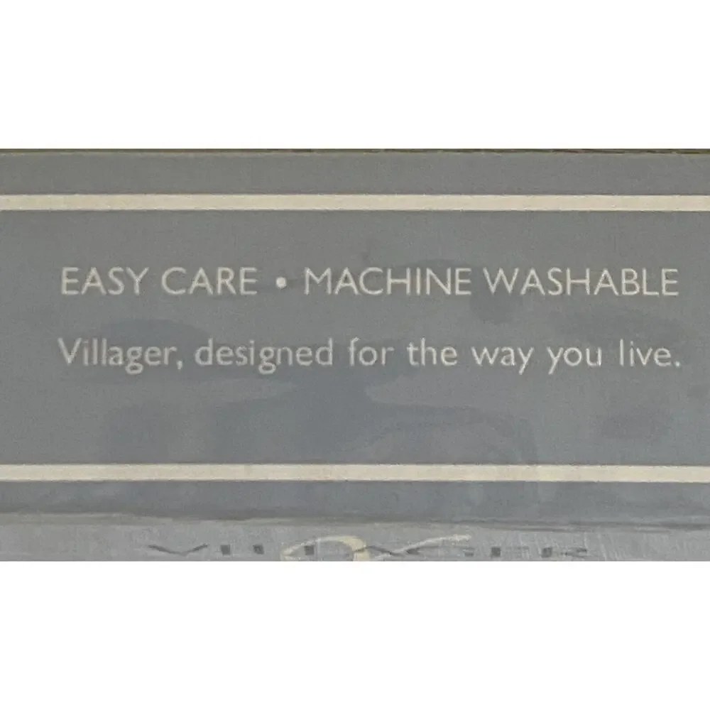 Liz Claiborne Villager Rectangle 60” X 144” Elegant Gold Damask Tablecloth NIP